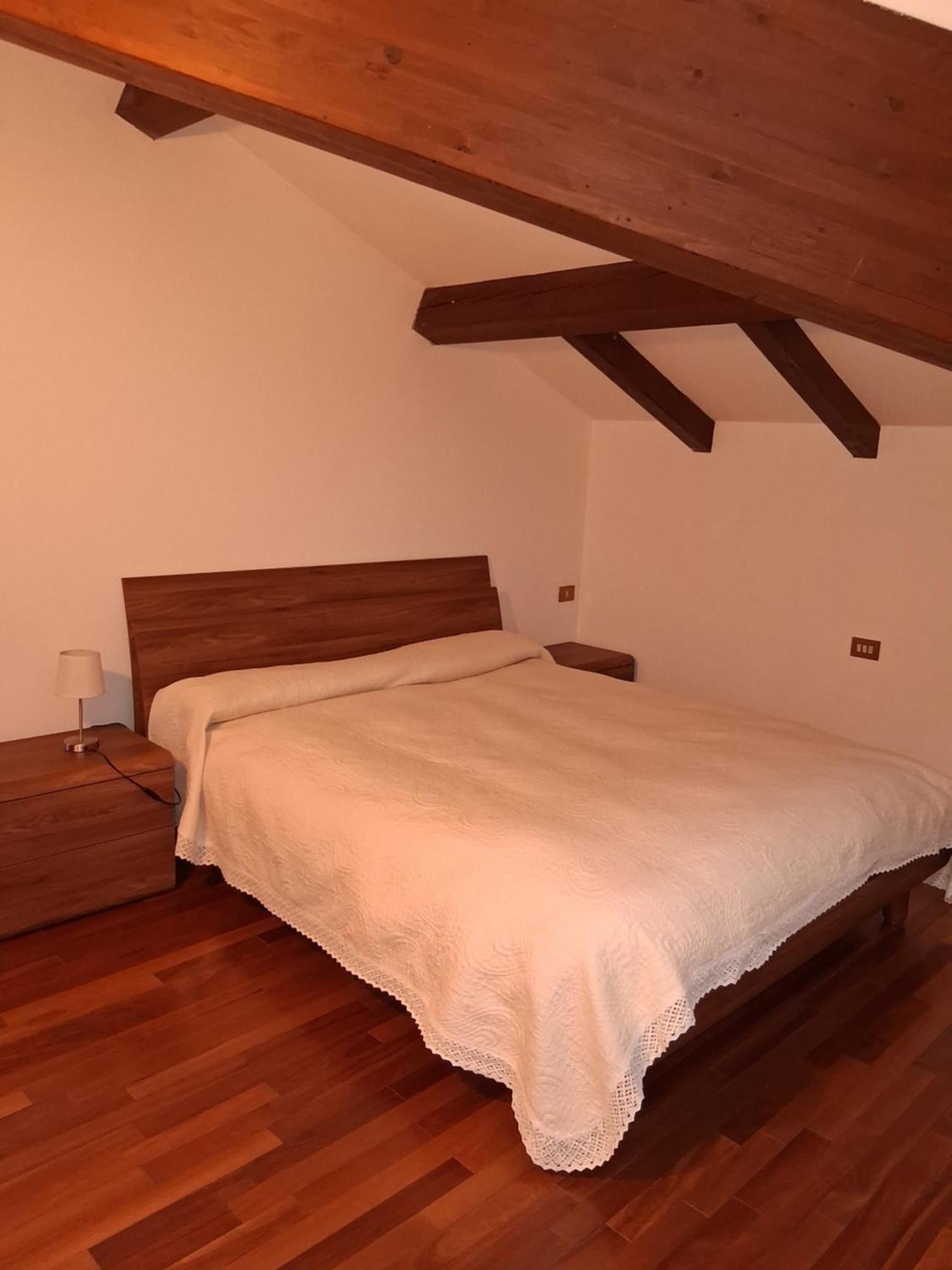 Hotel Ristorante Vapore Faggeto Lario Екстериор снимка